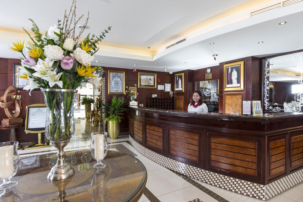 Tourist Hotel Doha Bagian luar foto