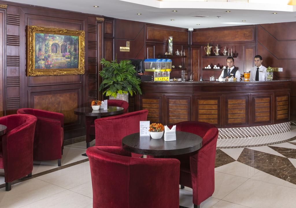 Tourist Hotel Doha Bagian luar foto